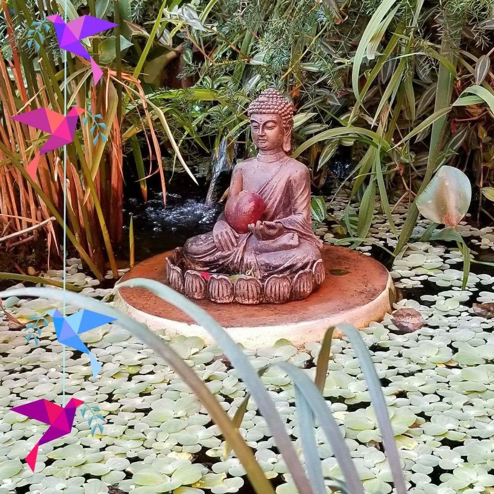 Meet your Posher, Iris